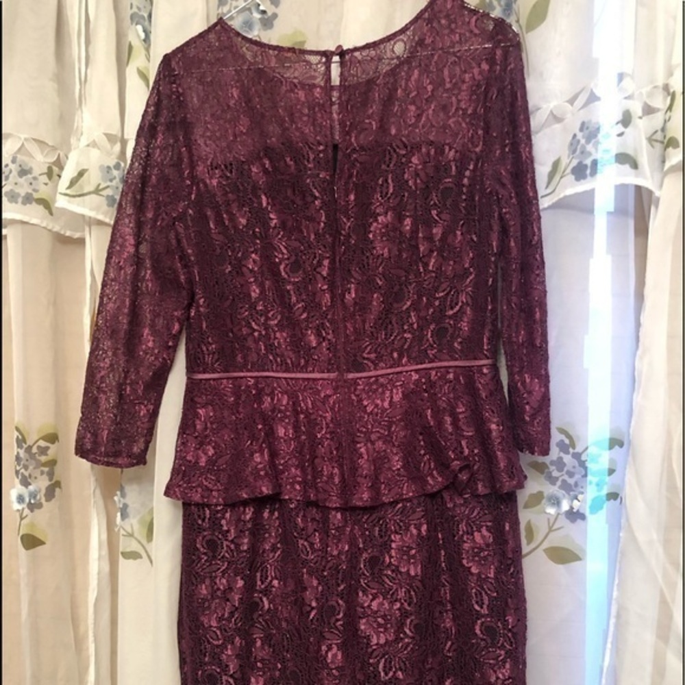 Adrianna Papell lace dress